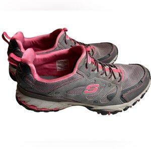 Skechers Outdoor Women's Gray and Pink Athletic Shoes